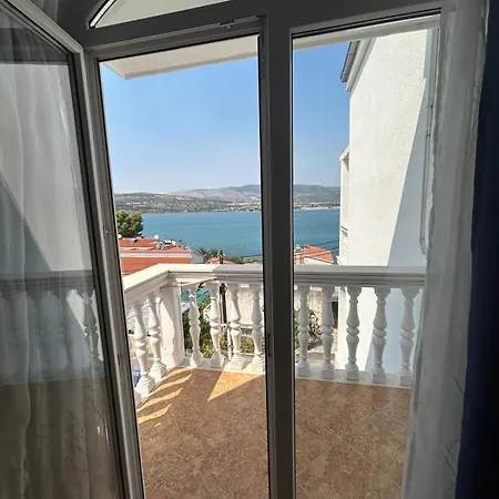 Apartmán Toby With Sea View *